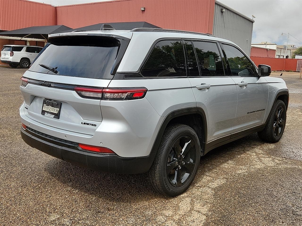 Jeep Grand Cherokee  2024