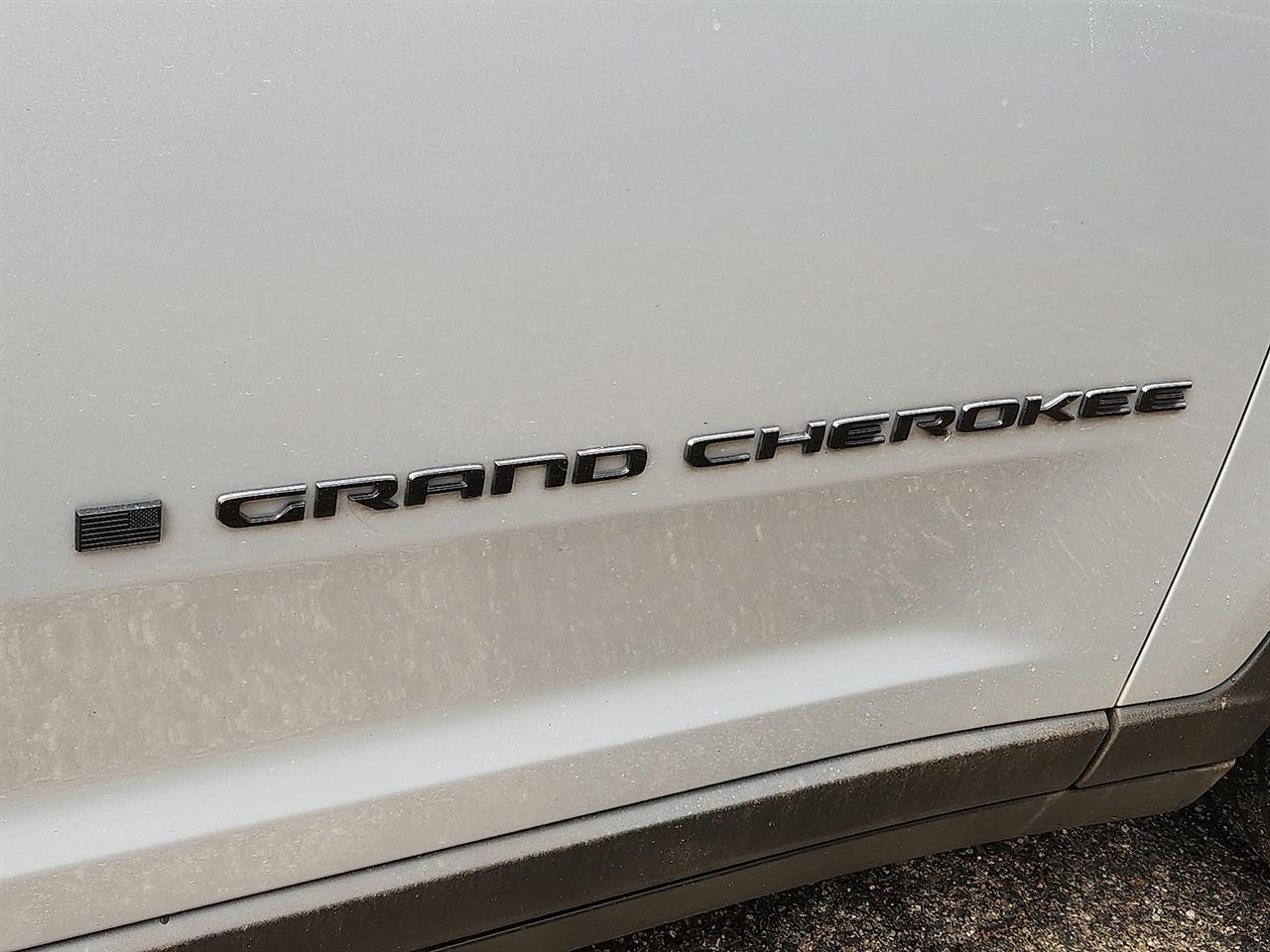 Jeep Grand Cherokee  2024