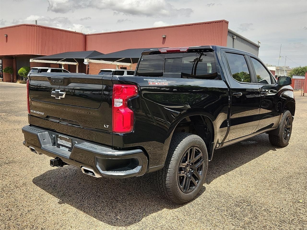 Chevrolet Silverado 1500  2025