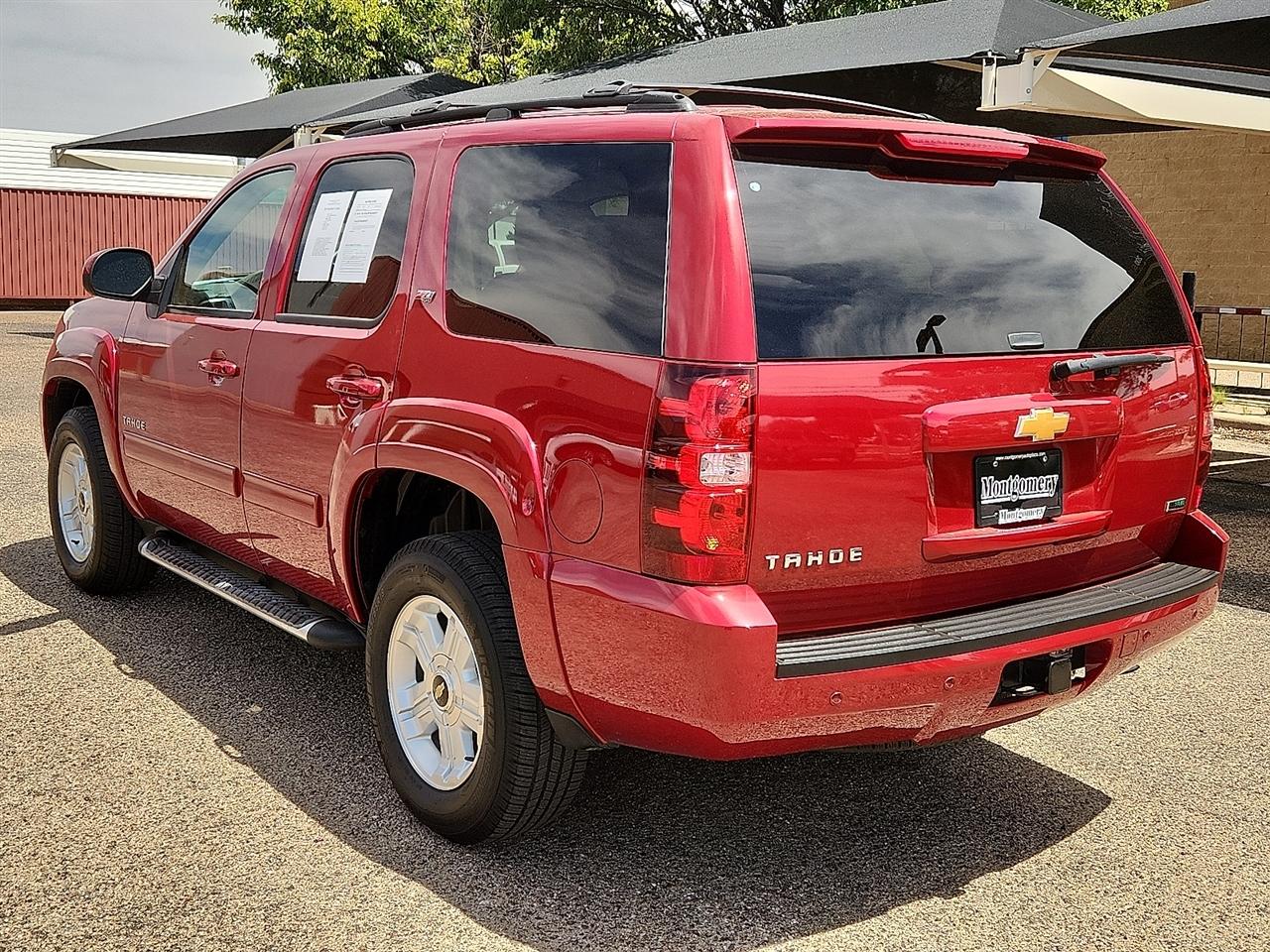Chevrolet Tahoe  2012