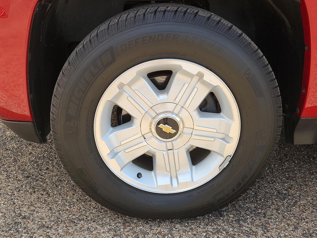 Chevrolet Tahoe  2012