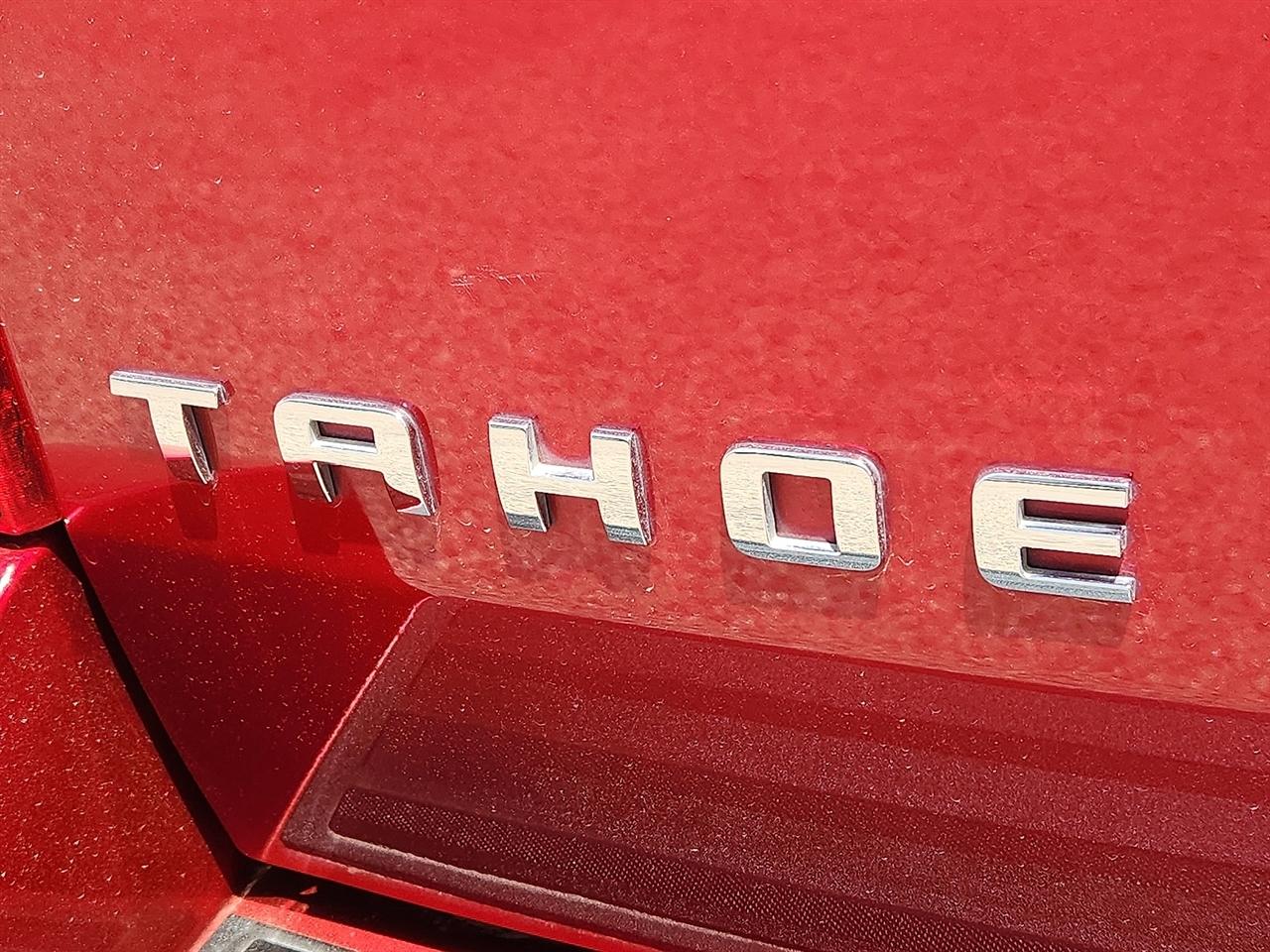 Chevrolet Tahoe  2012