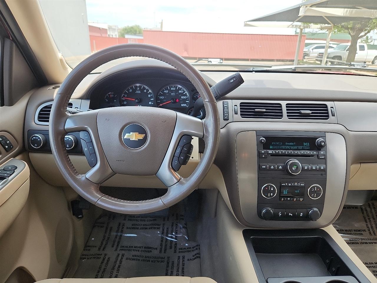 Chevrolet Tahoe  2012