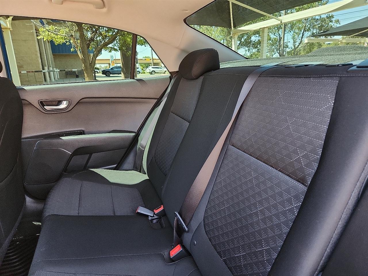 Kia Rio  2023