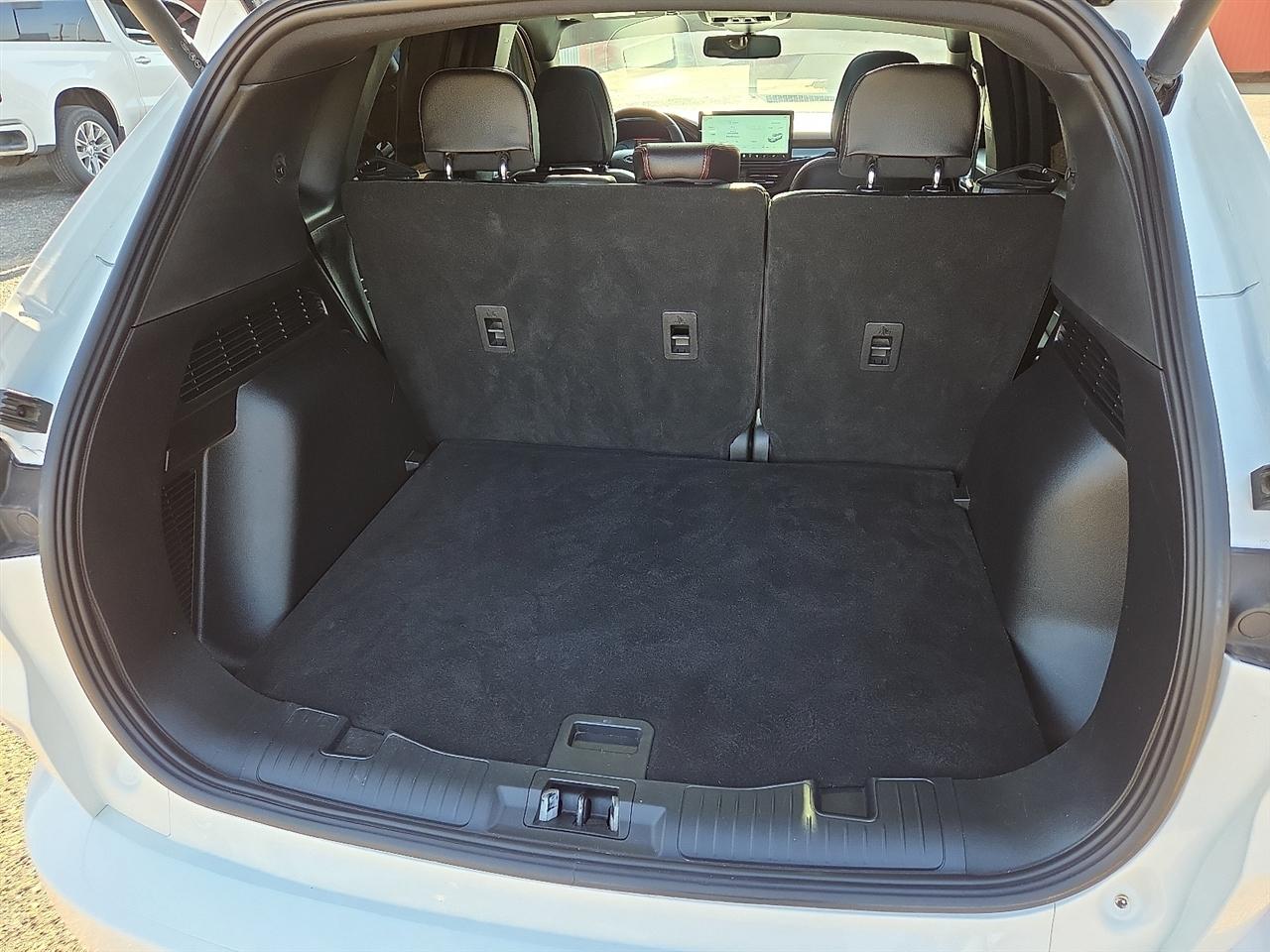 Ford Escape  2025