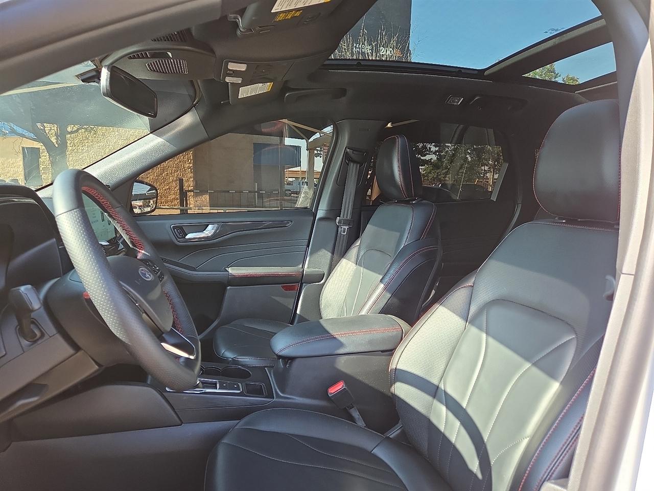 Ford Escape  2025