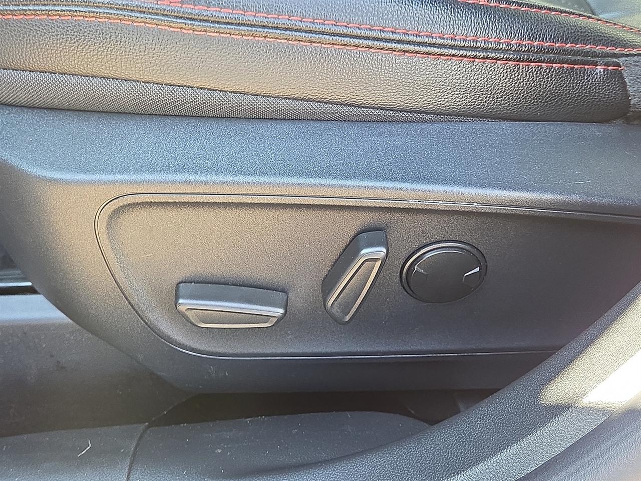 Ford Escape  2025