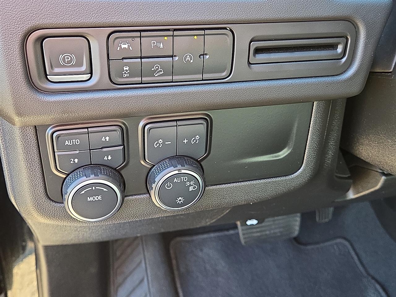 Chevrolet Tahoe  2023