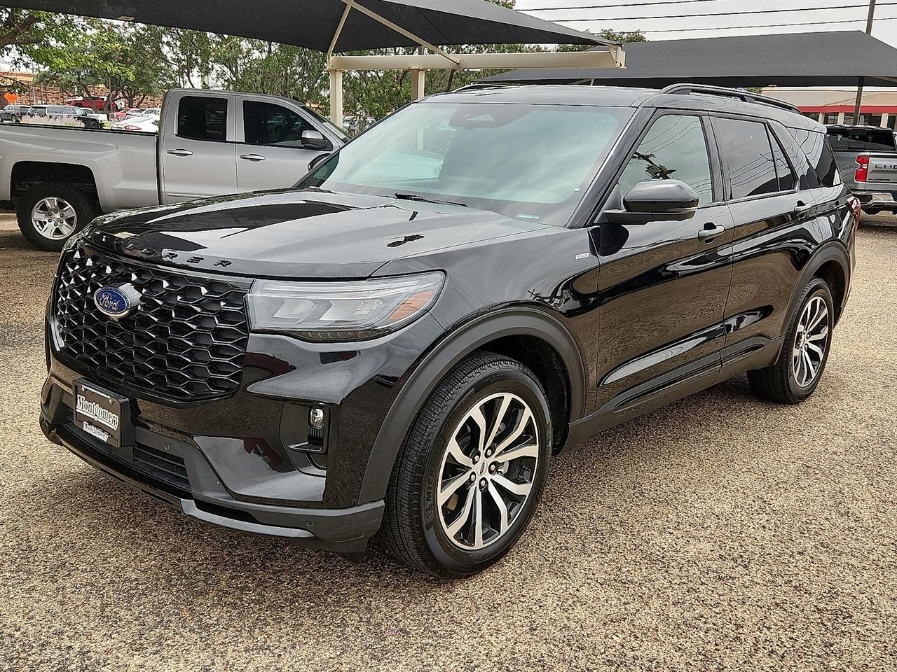Ford Explorer  2025