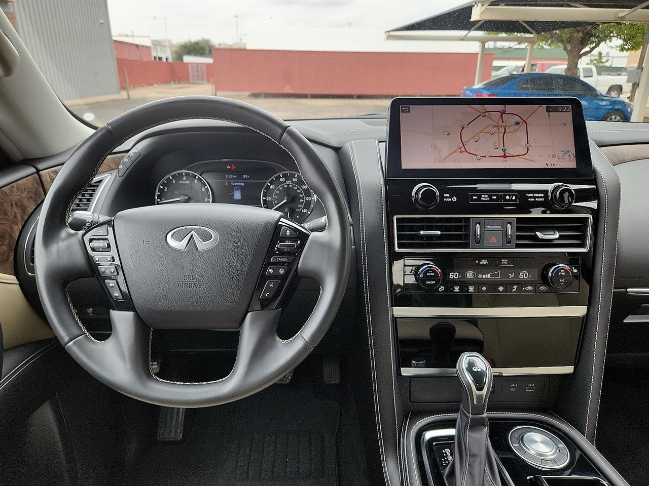 Infiniti QX80  2022