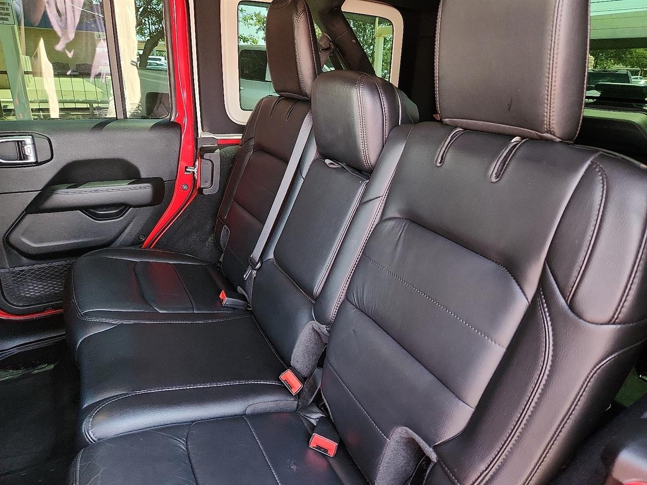 Jeep Wrangler  2021