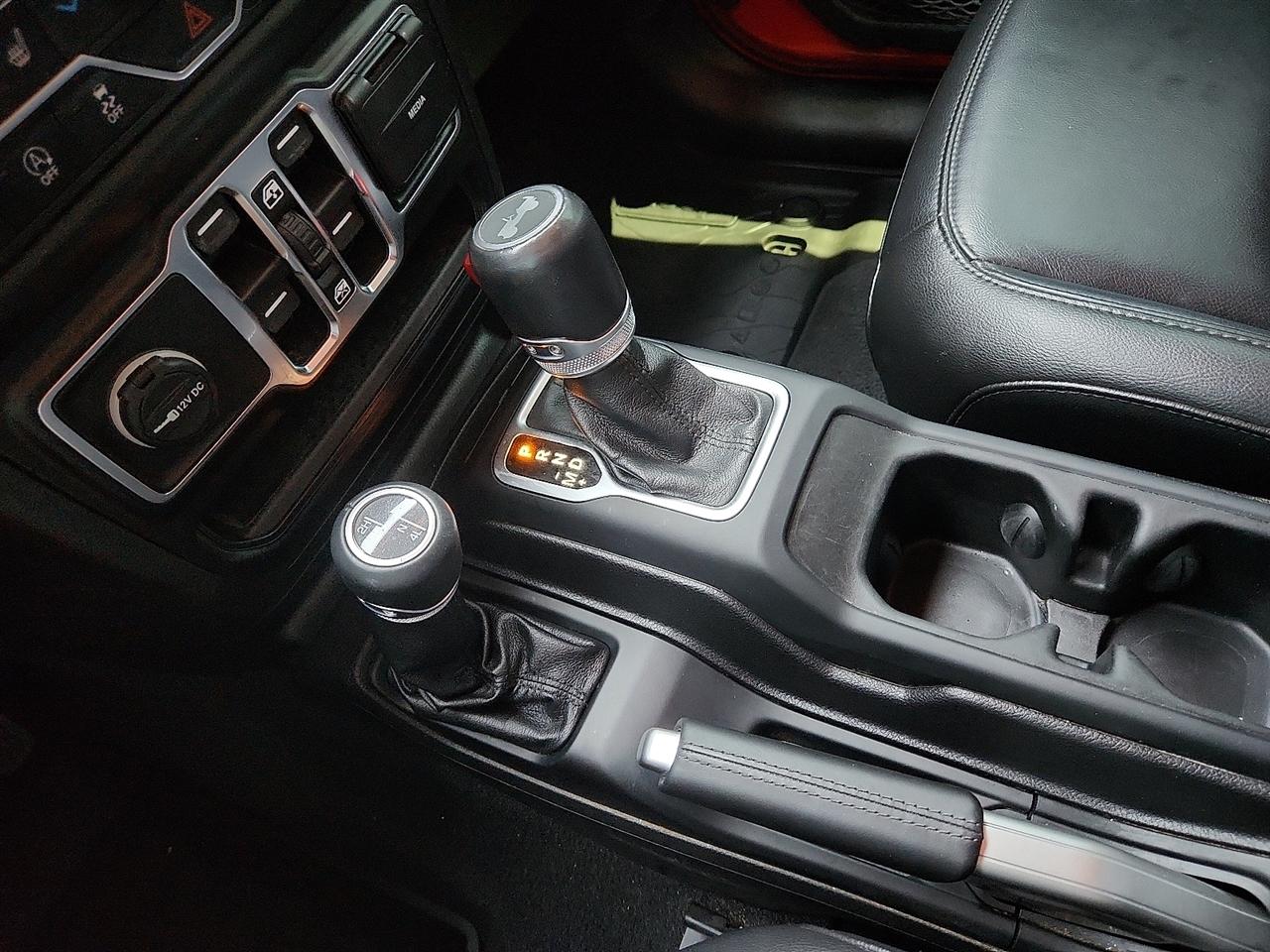 Jeep Wrangler  2021