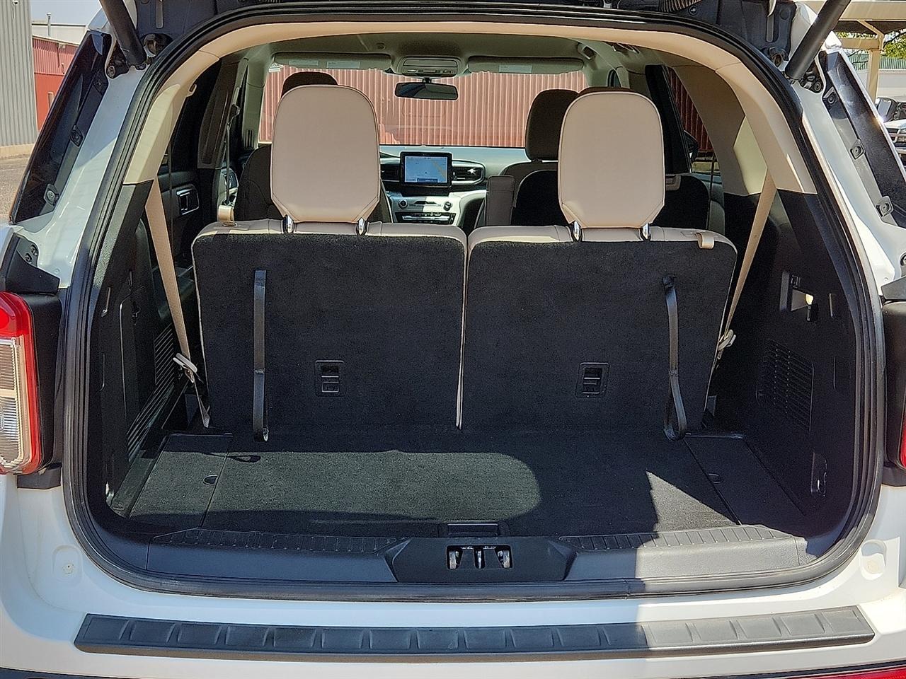 Ford Explorer XLT 2022