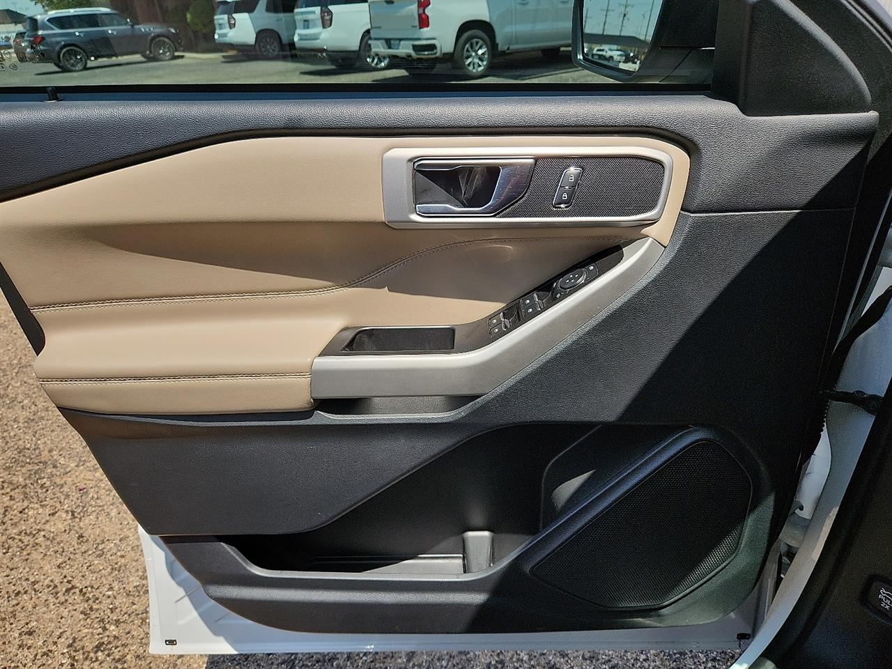 Ford Explorer XLT 2022