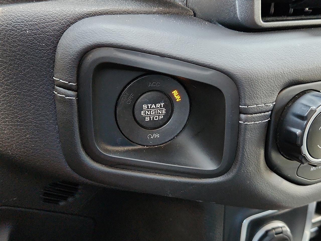 Jeep Wrangler  2025
