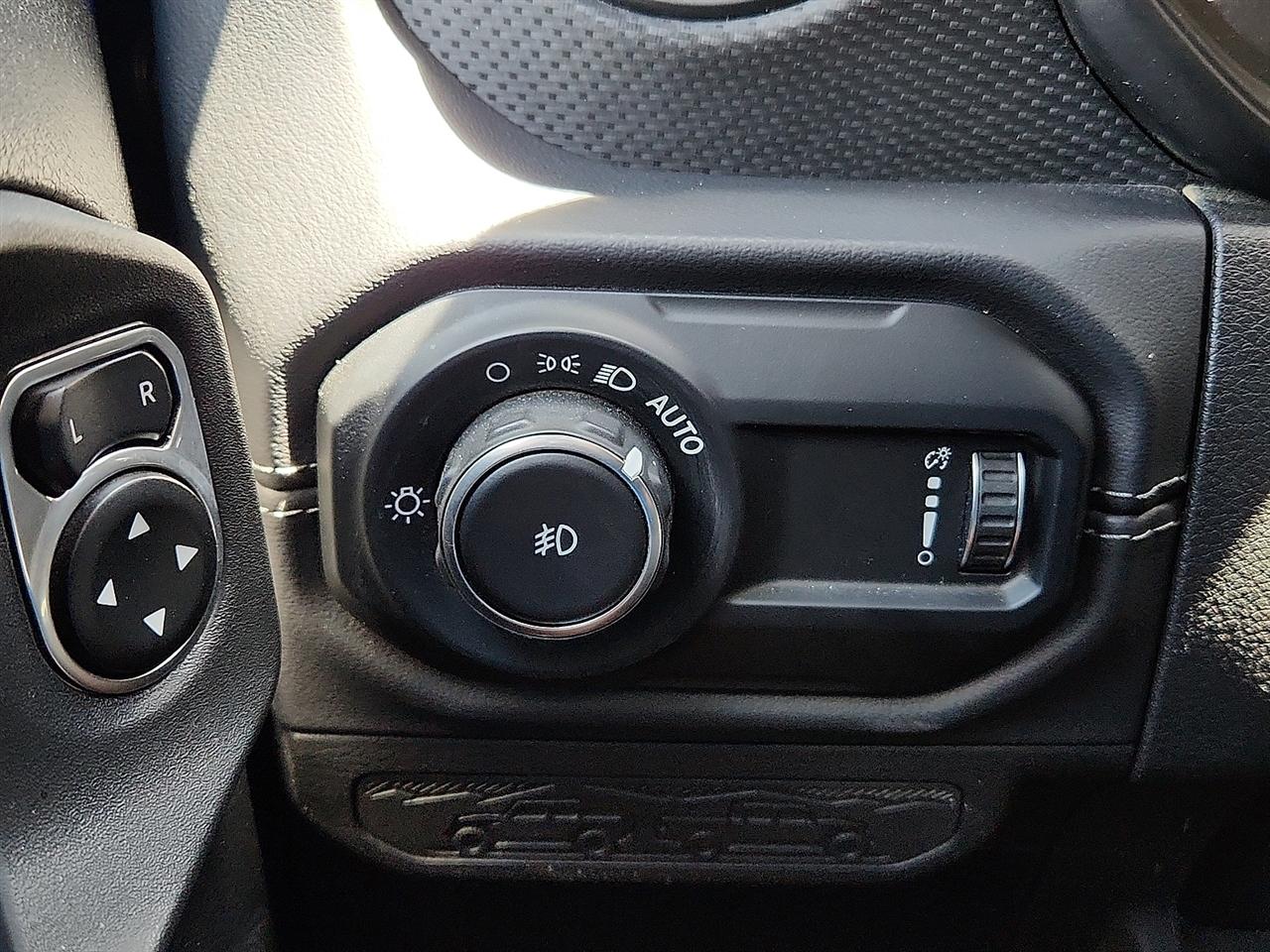 Jeep Wrangler  2025