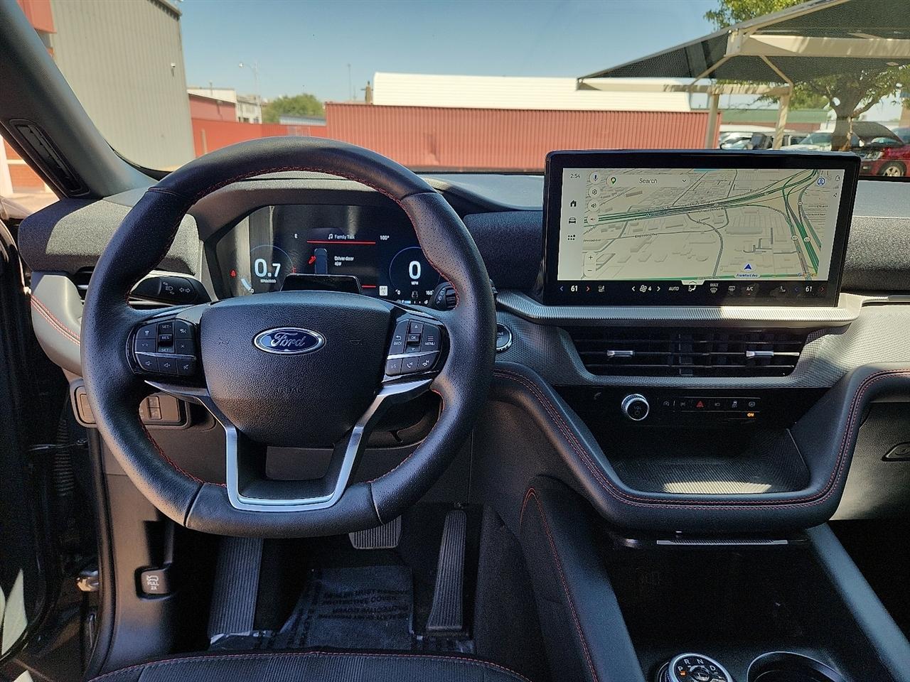 Ford Explorer  2025