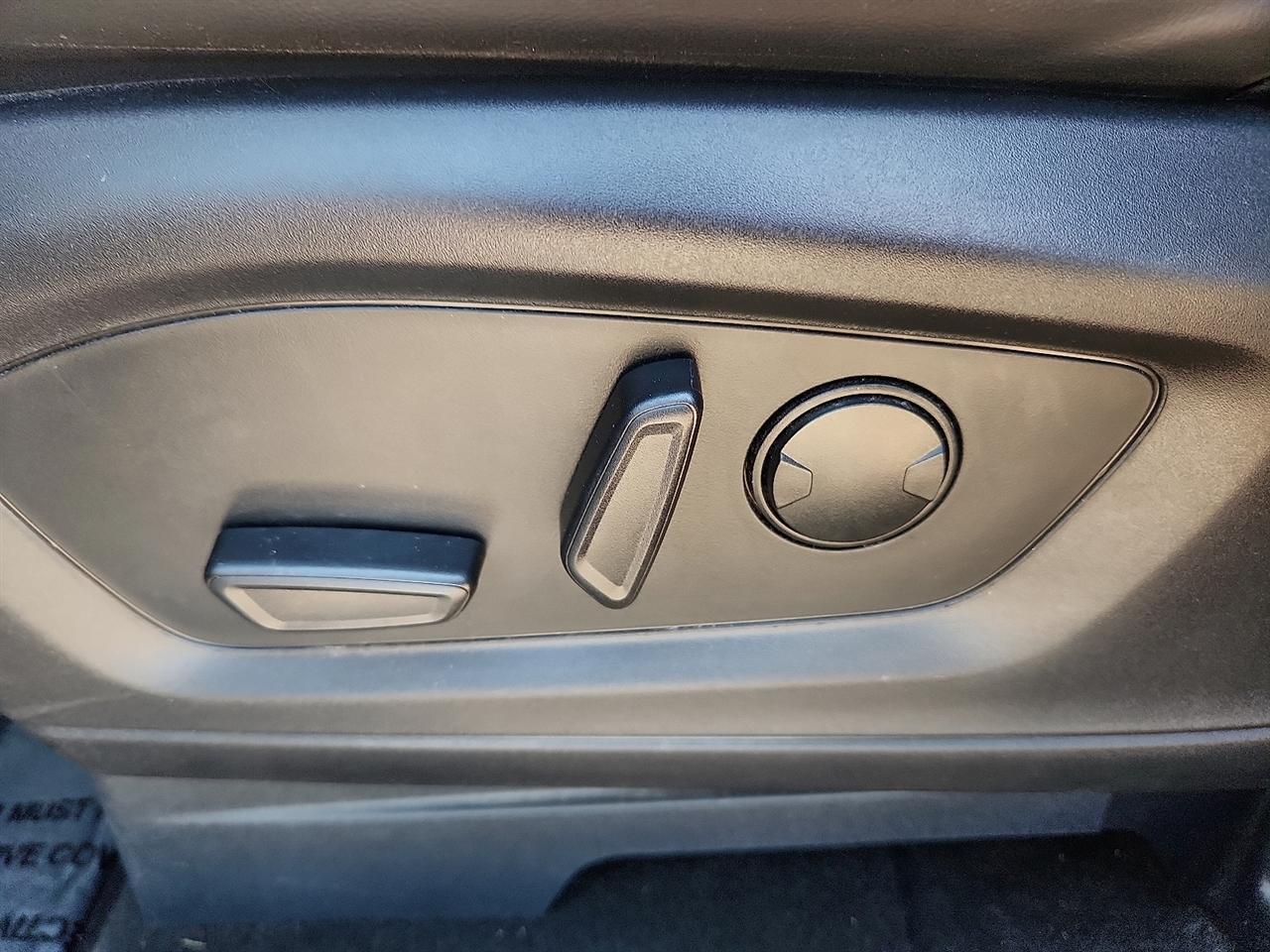 Ford Explorer  2025
