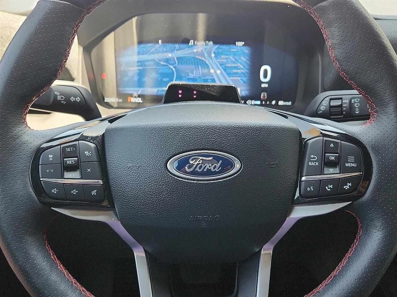 Ford Explorer  2025