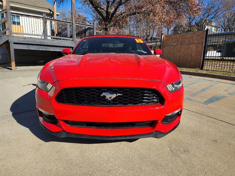 Ford Mustang V6 Convertible 2015