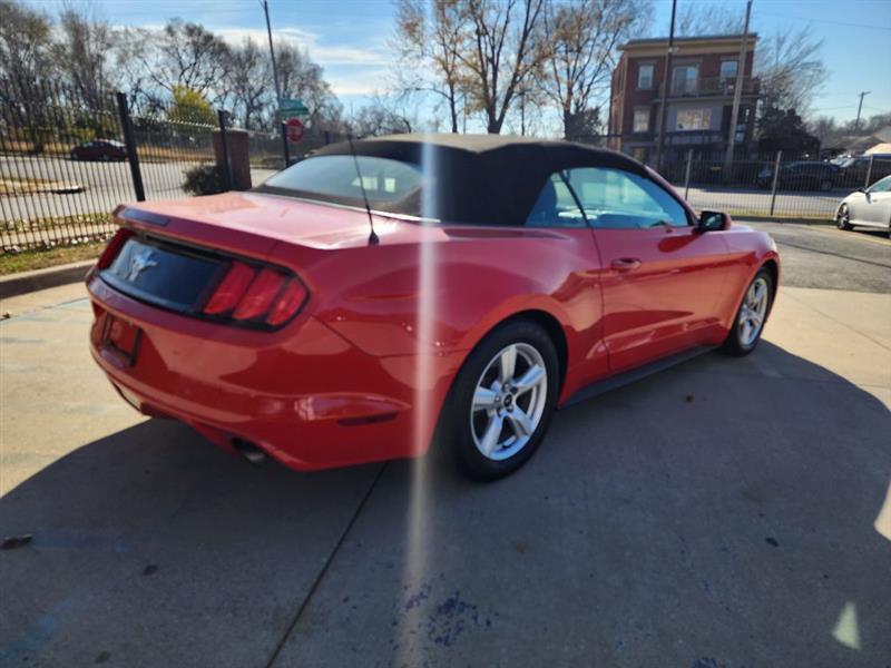 Ford Mustang V6 Convertible 2015