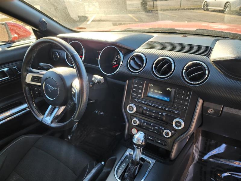 Ford Mustang V6 Convertible 2015