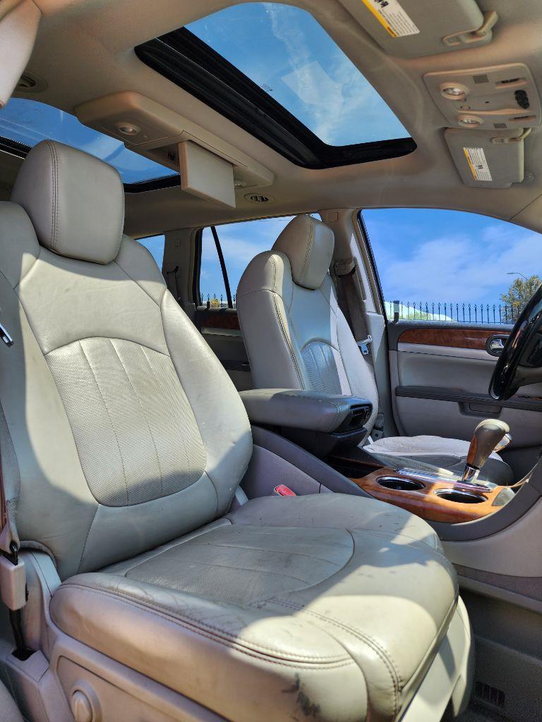 Buick Enclave CXL FWD 2009