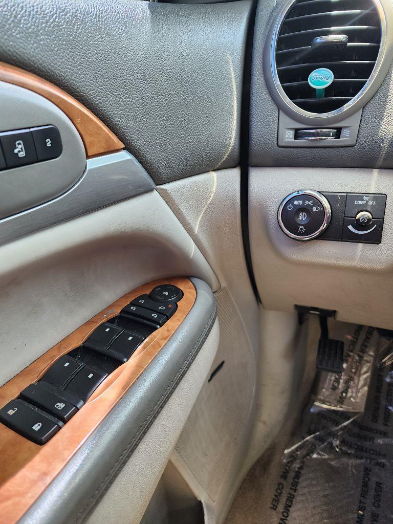 Buick Enclave CXL FWD 2009