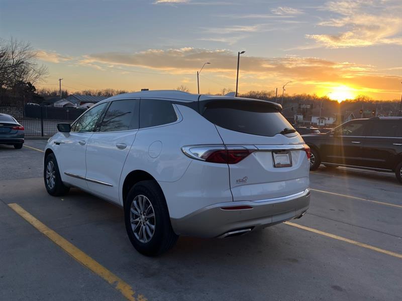 Buick Enclave Essence FWD 2022