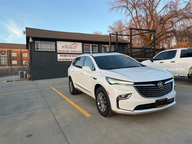 Buick Enclave Essence FWD 2022