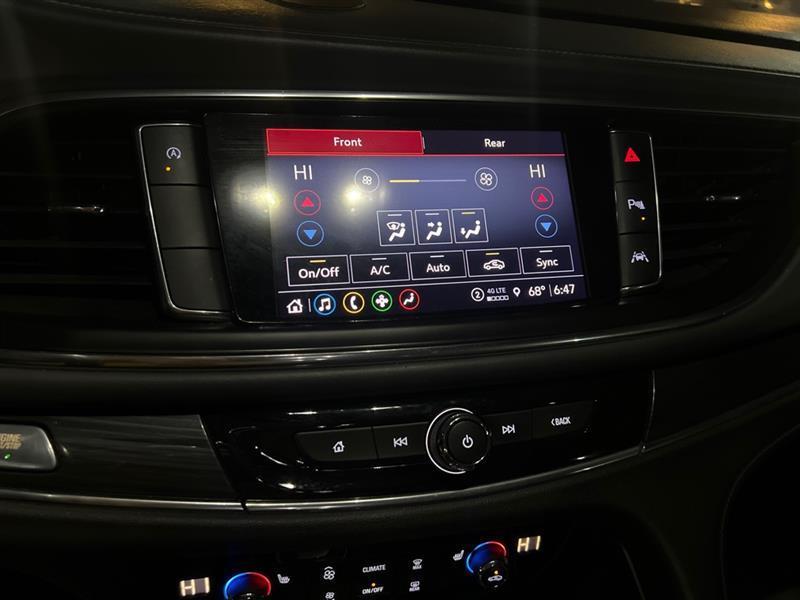 Buick Enclave Essence FWD 2022