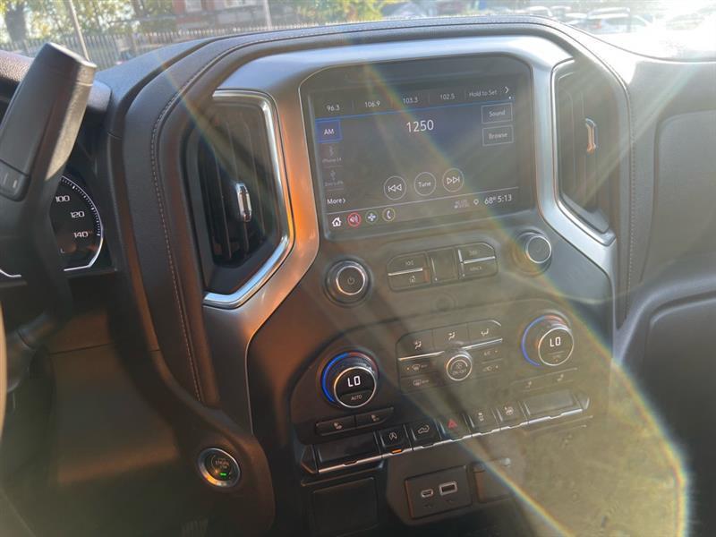 Chevrolet Silverado 1500 LT Crew Cab 2WD 2019