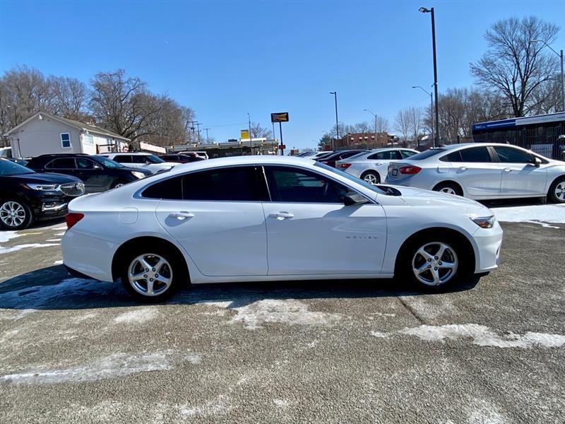 Chevrolet Malibu LS 2016