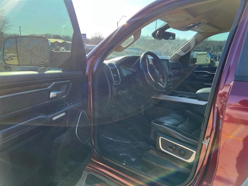 RAM 1500 Laramie Crew Cab SWB 4WD 2019