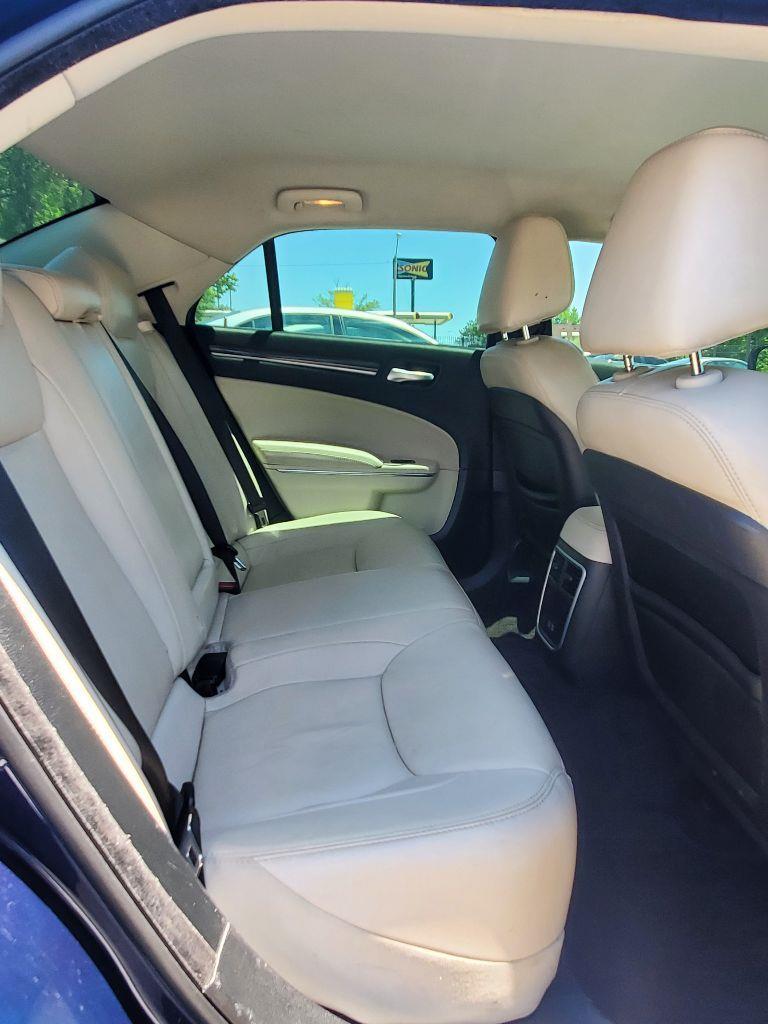 Chrysler 300 Limited RWD 2017