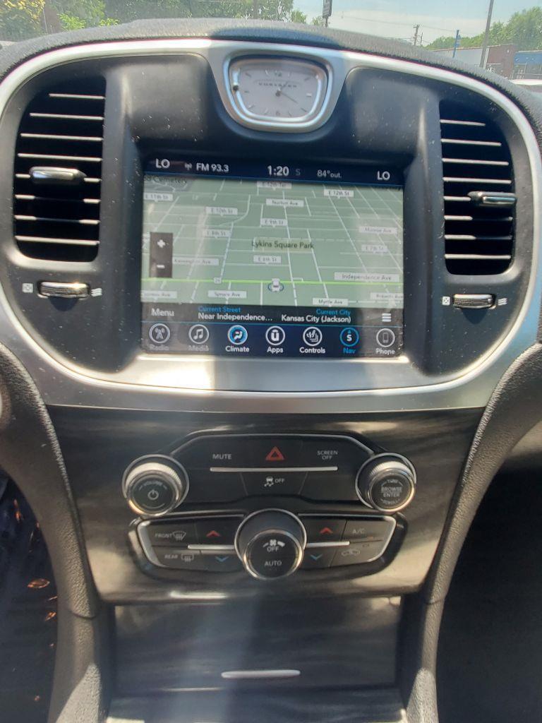 Chrysler 300 Limited RWD 2017