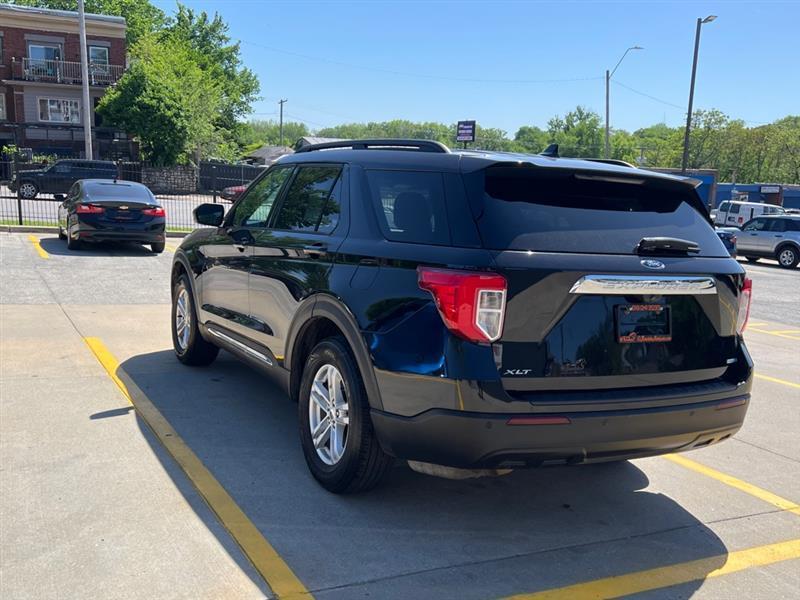 Ford Explorer XLT AWD 2020