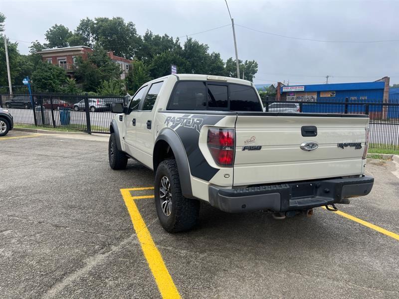 Ford F-150 SVT Raptor SuperCrew 5.5-ft. Bed 4WD 2013