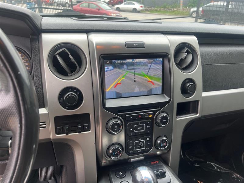 Ford F-150 SVT Raptor SuperCrew 5.5-ft. Bed 4WD 2013