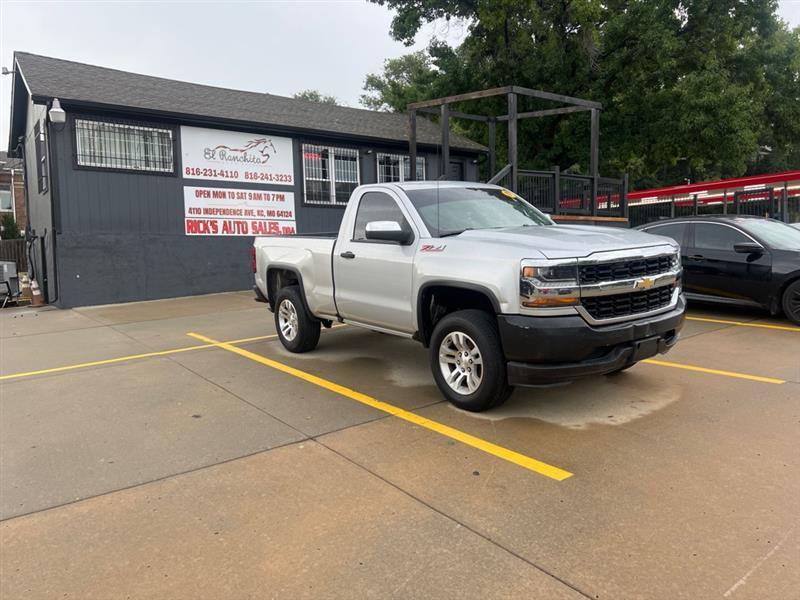 Chevrolet Silverado 1500 Work Truck Short Box 2WD 2017
