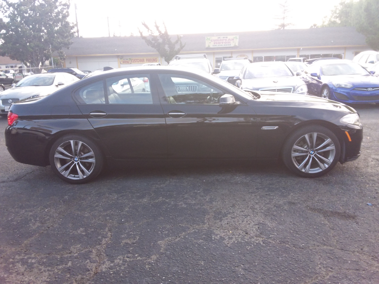 BMW 5-Series 528i 2016 BMW 5-Series 528i 2016