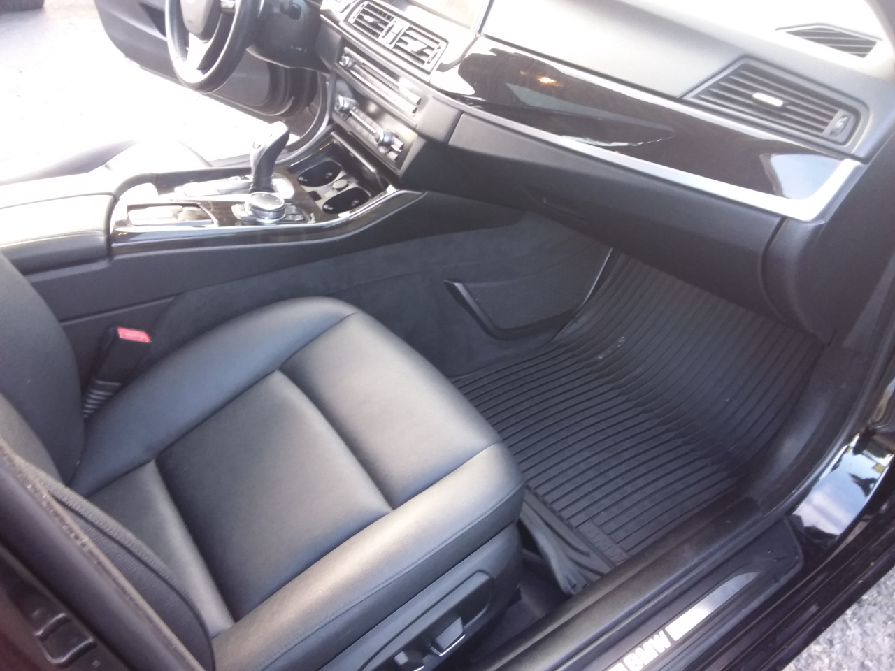 BMW 5-Series 528i 2016 BMW 5-Series 528i 2016