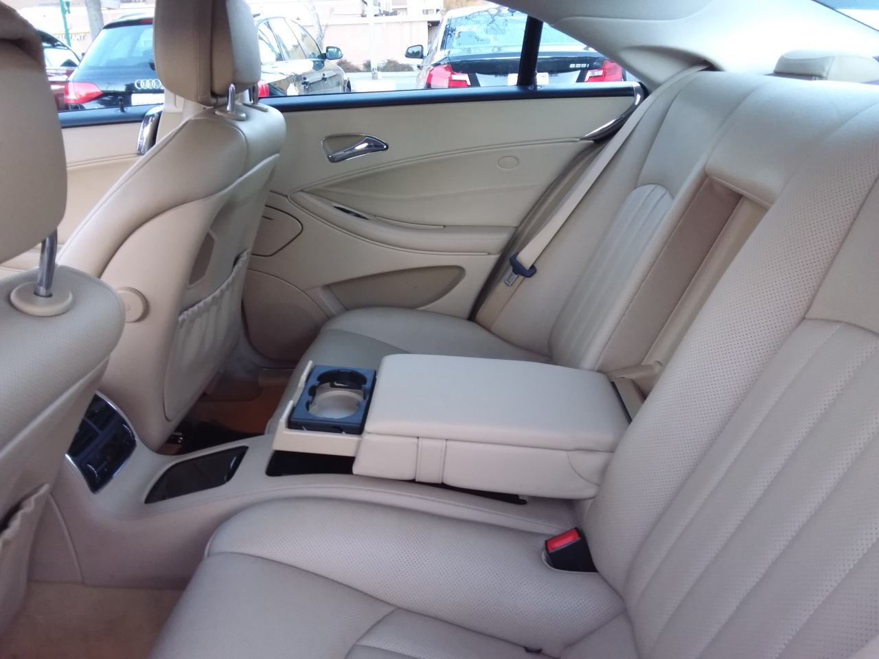 Mercedes-Benz CLS-Class CLS550 2011