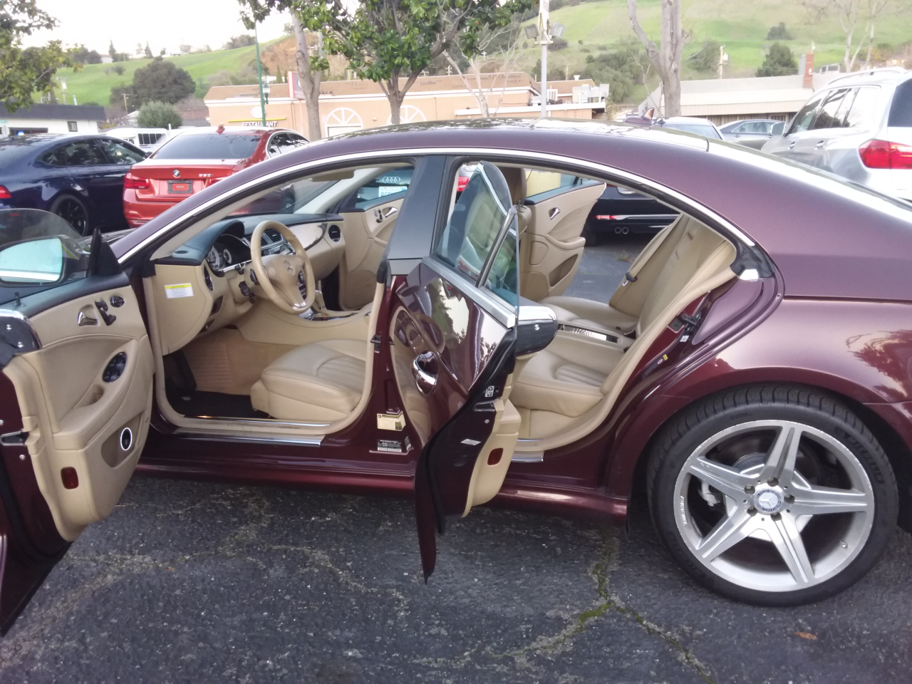 Mercedes-Benz CLS-Class CLS550 2011