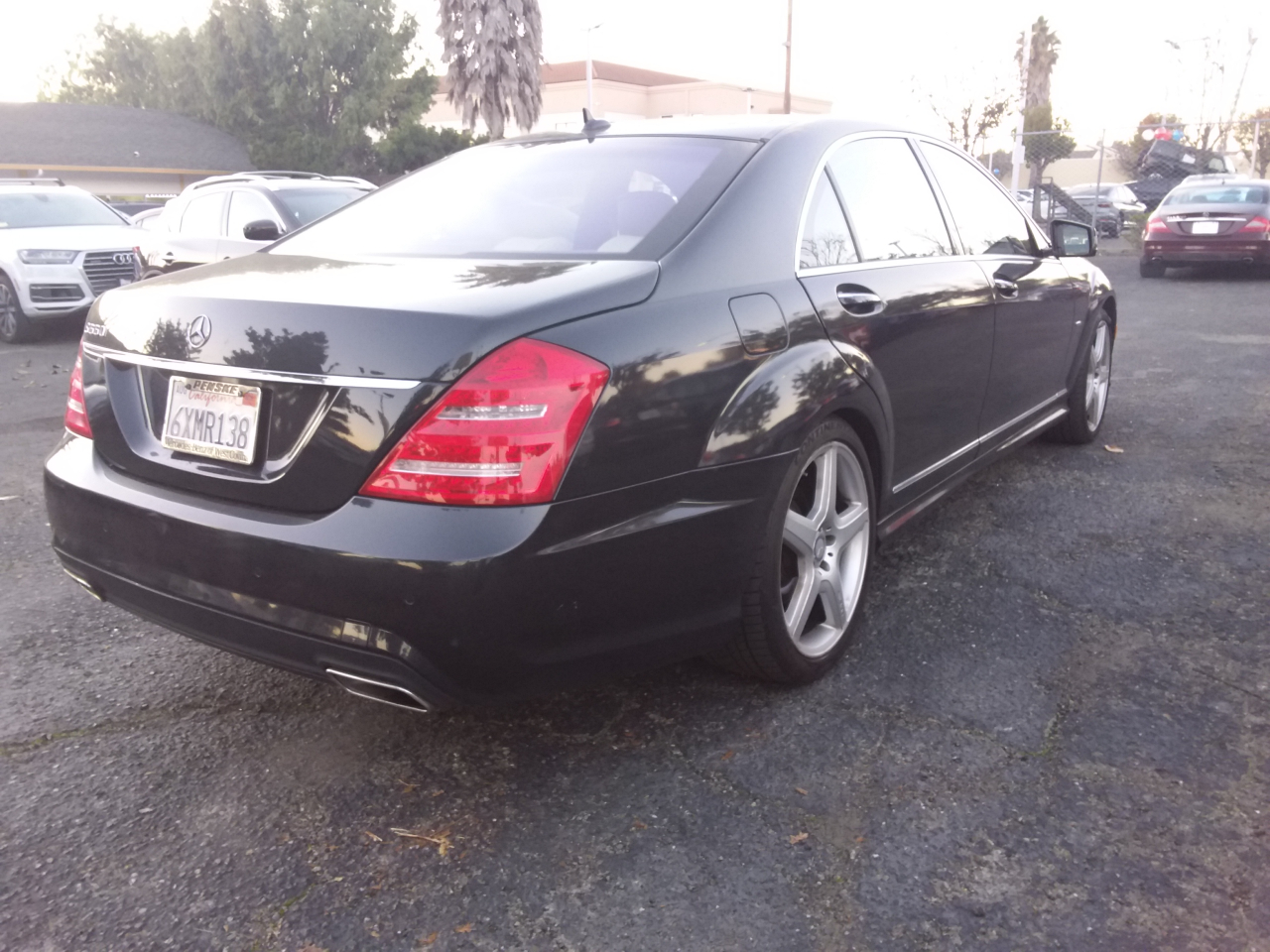 Mercedes-Benz S-Class S550 2012