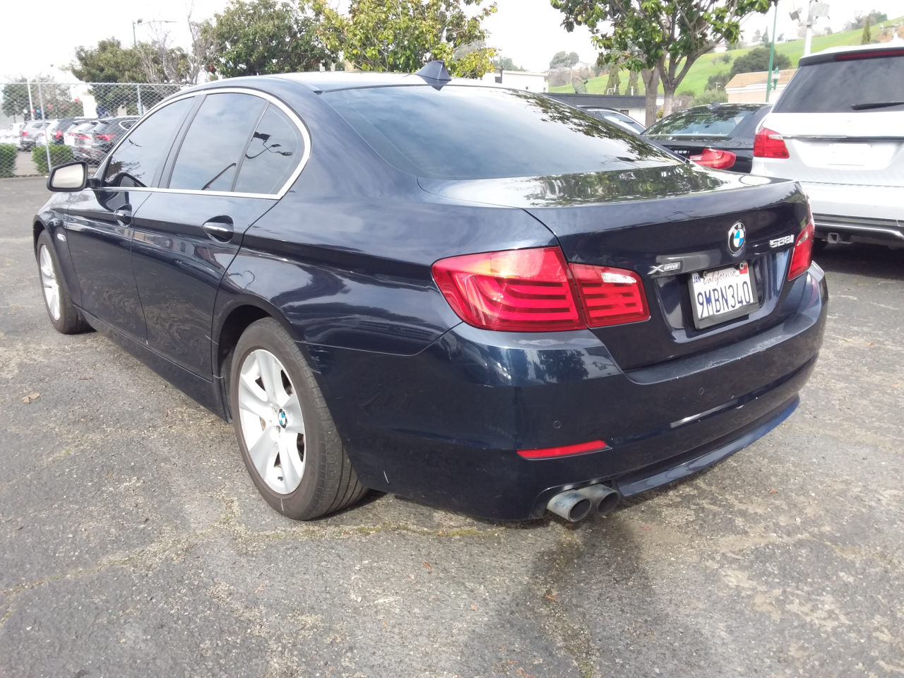 BMW 5-Series 528i xDrive 2013