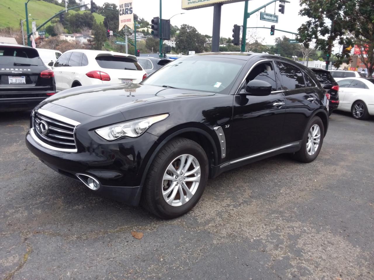 Infiniti QX70 Base AWD 2016