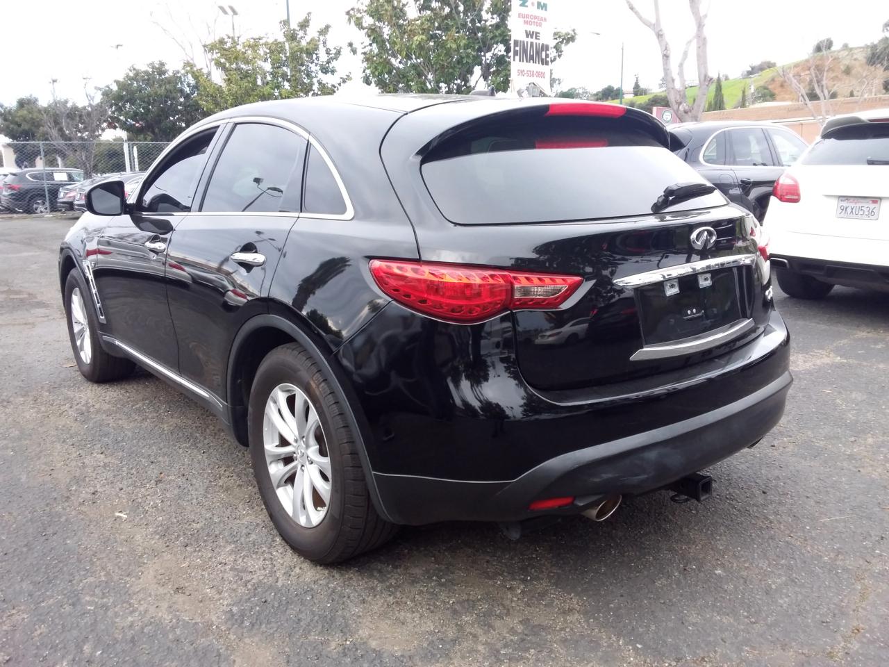 Infiniti QX70 Base AWD 2016