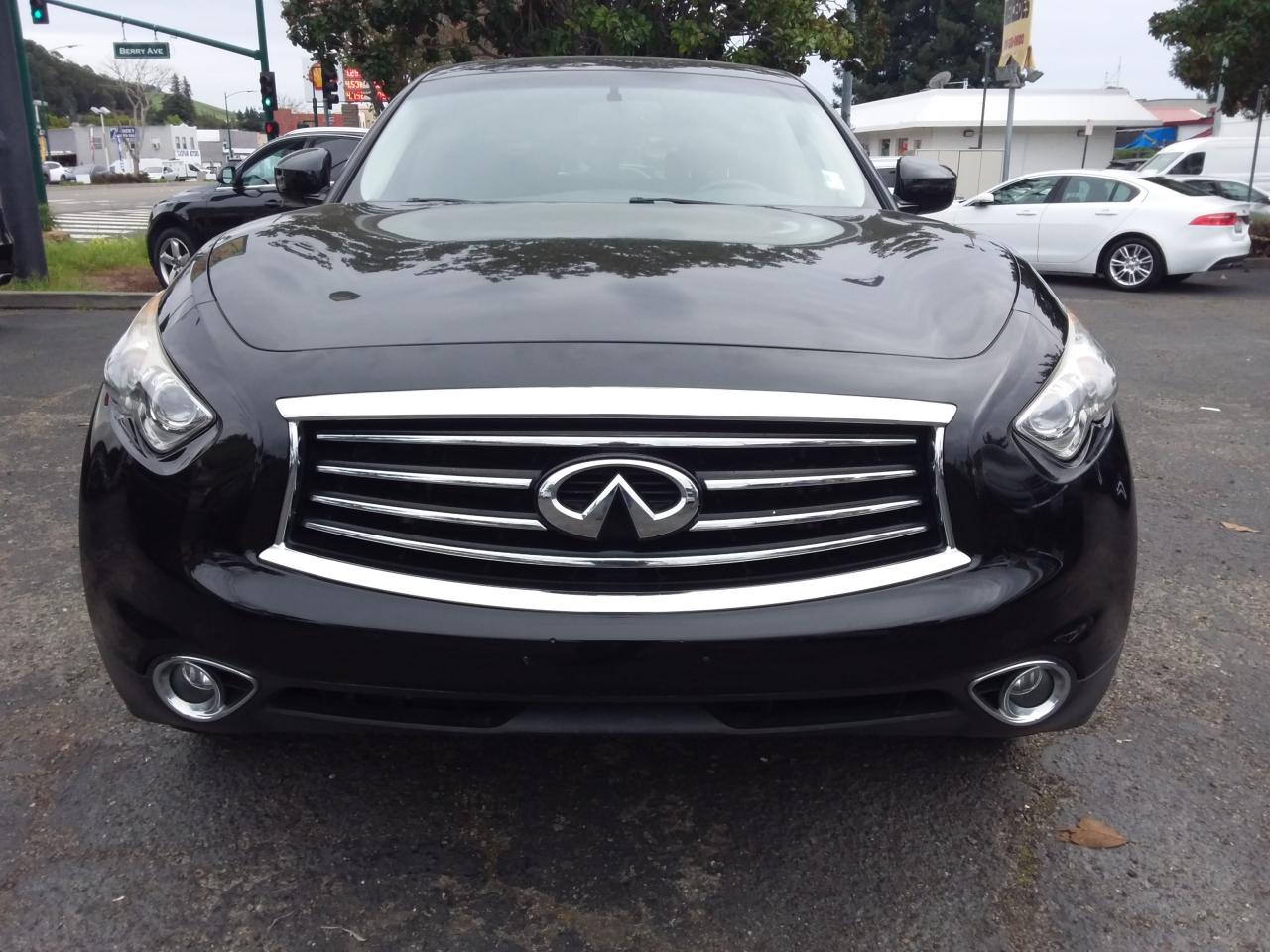 Infiniti QX70 Base AWD 2016