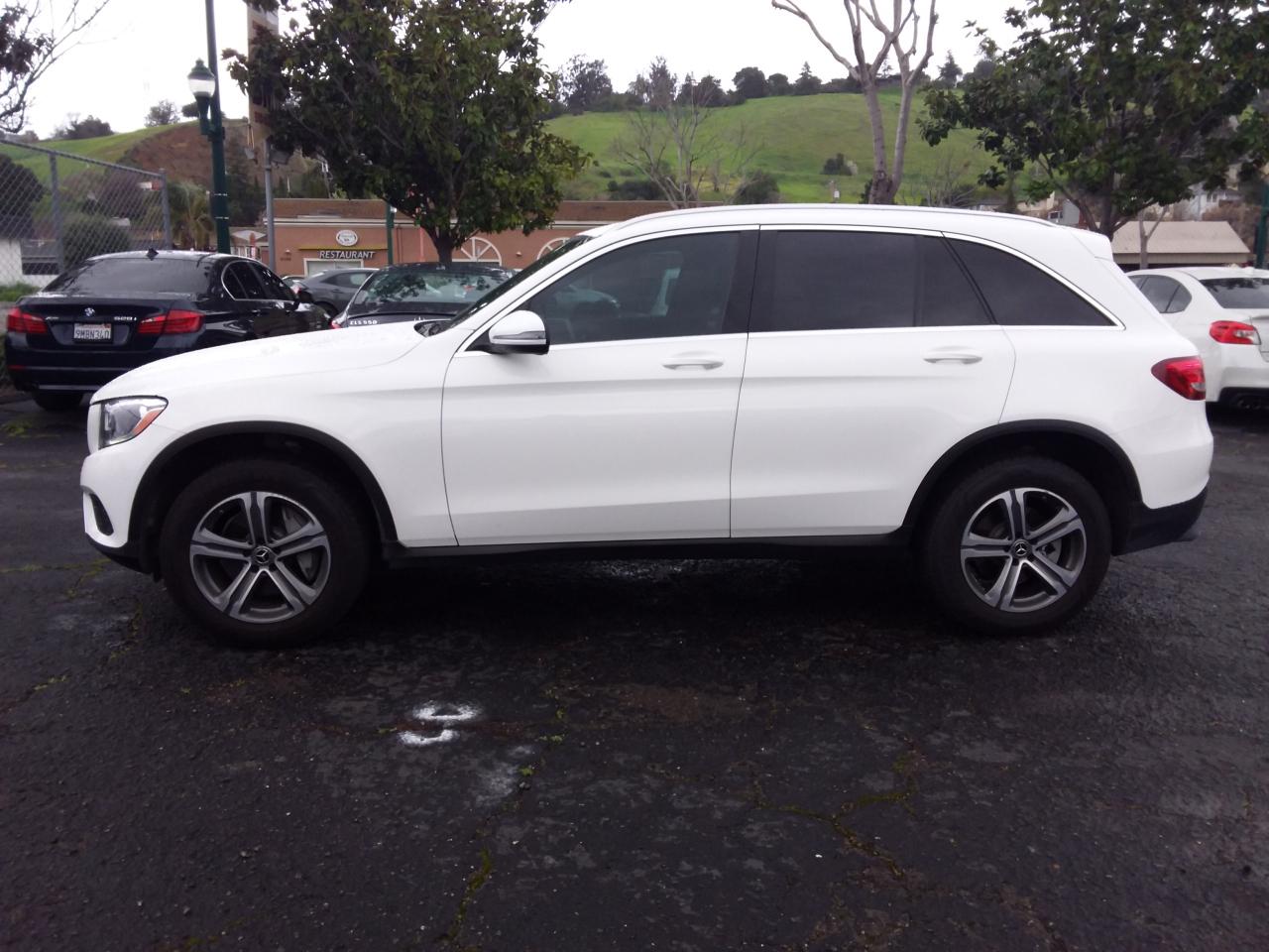 Mercedes-Benz GLC-Class GLC300 2018